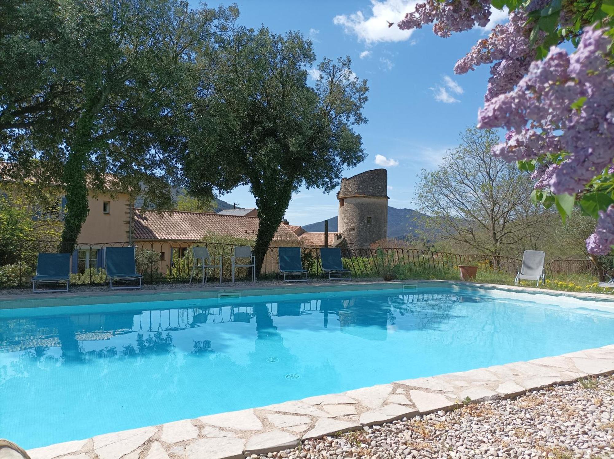 Chateau De Colombieres Sur Orb Exterior photo