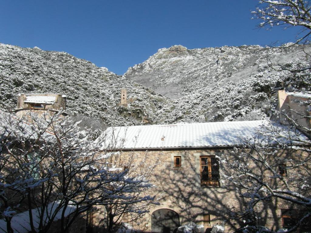 Chateau De Colombieres Sur Orb Exterior photo